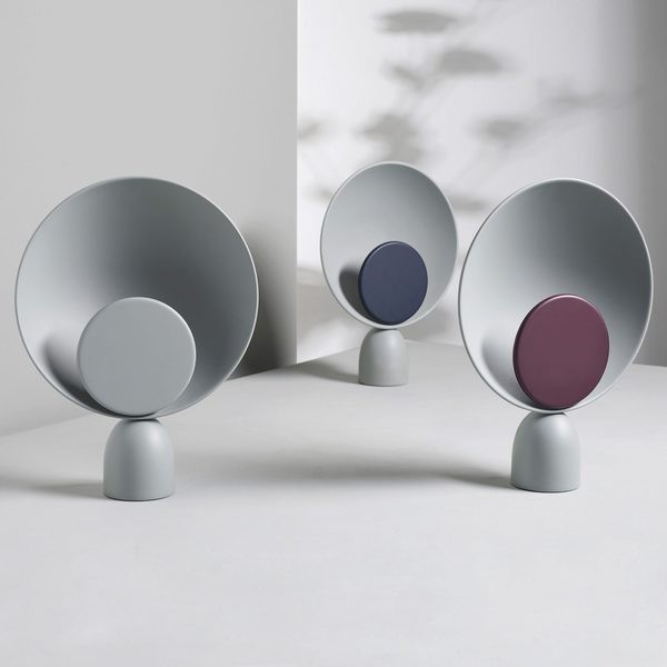 Blooper table lamp
